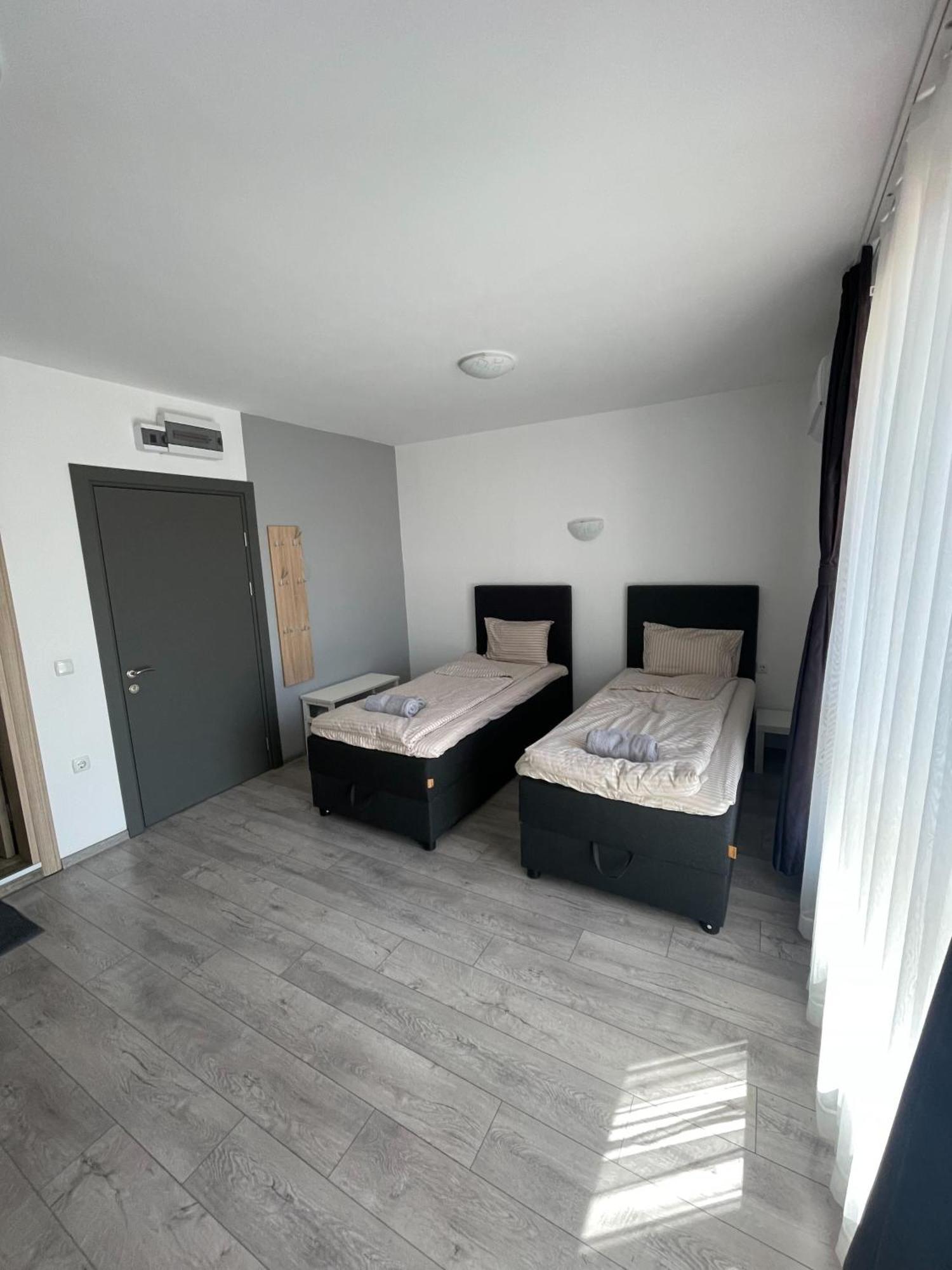 Zaraaparthotel Sofia Exteriör bild